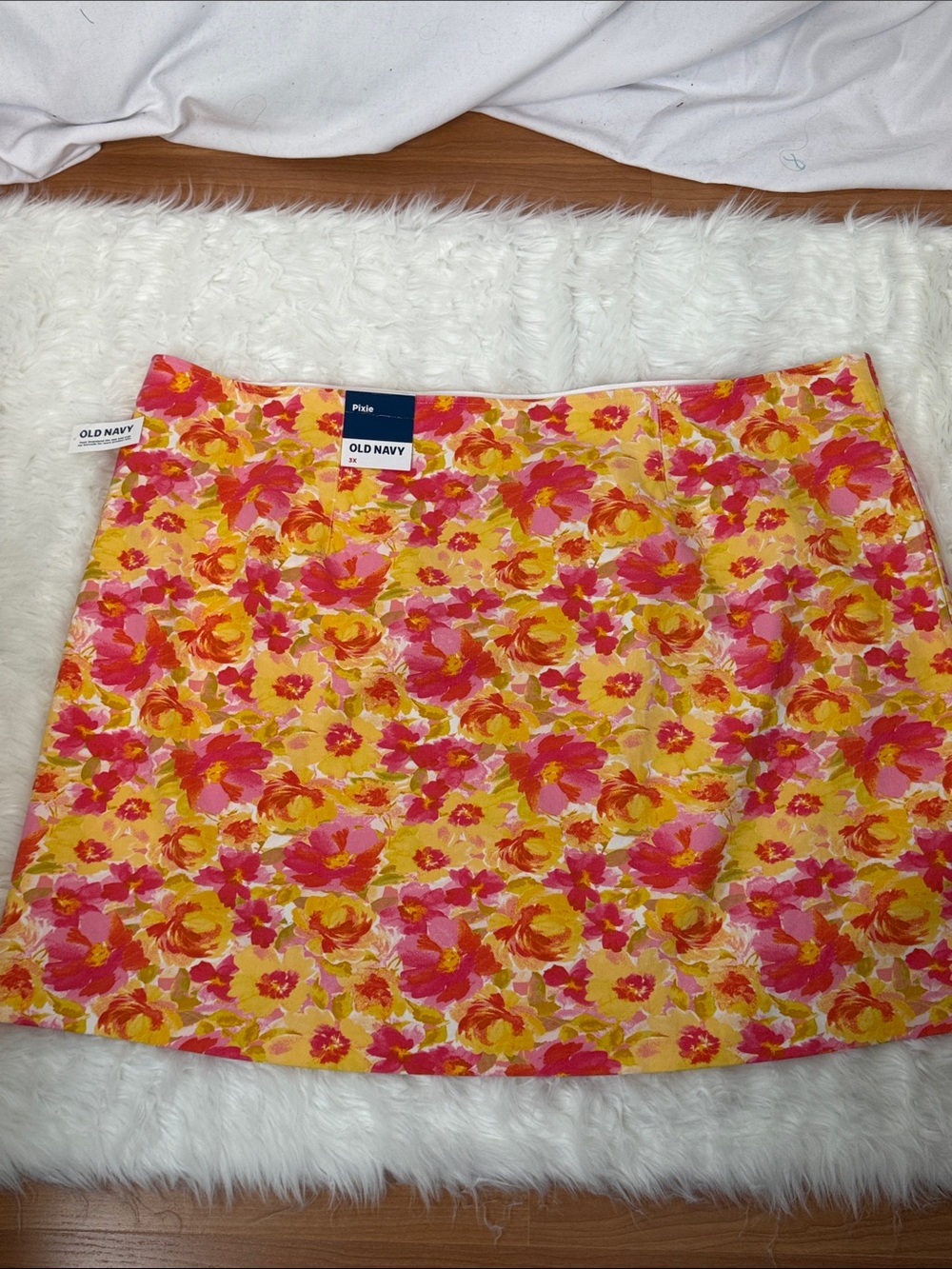 Women's Old Navy Plus Size Floral Knee-Length Stretch Skirt Pixie 3X NWT